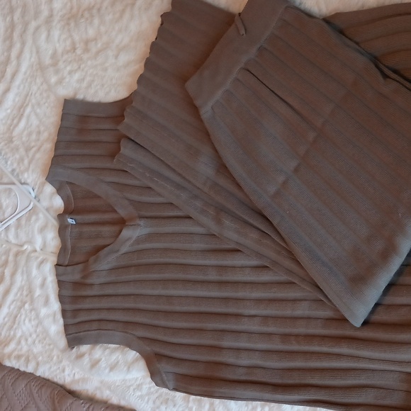 Skirt Set 2 Pc NWOT - Picture 3 of 8